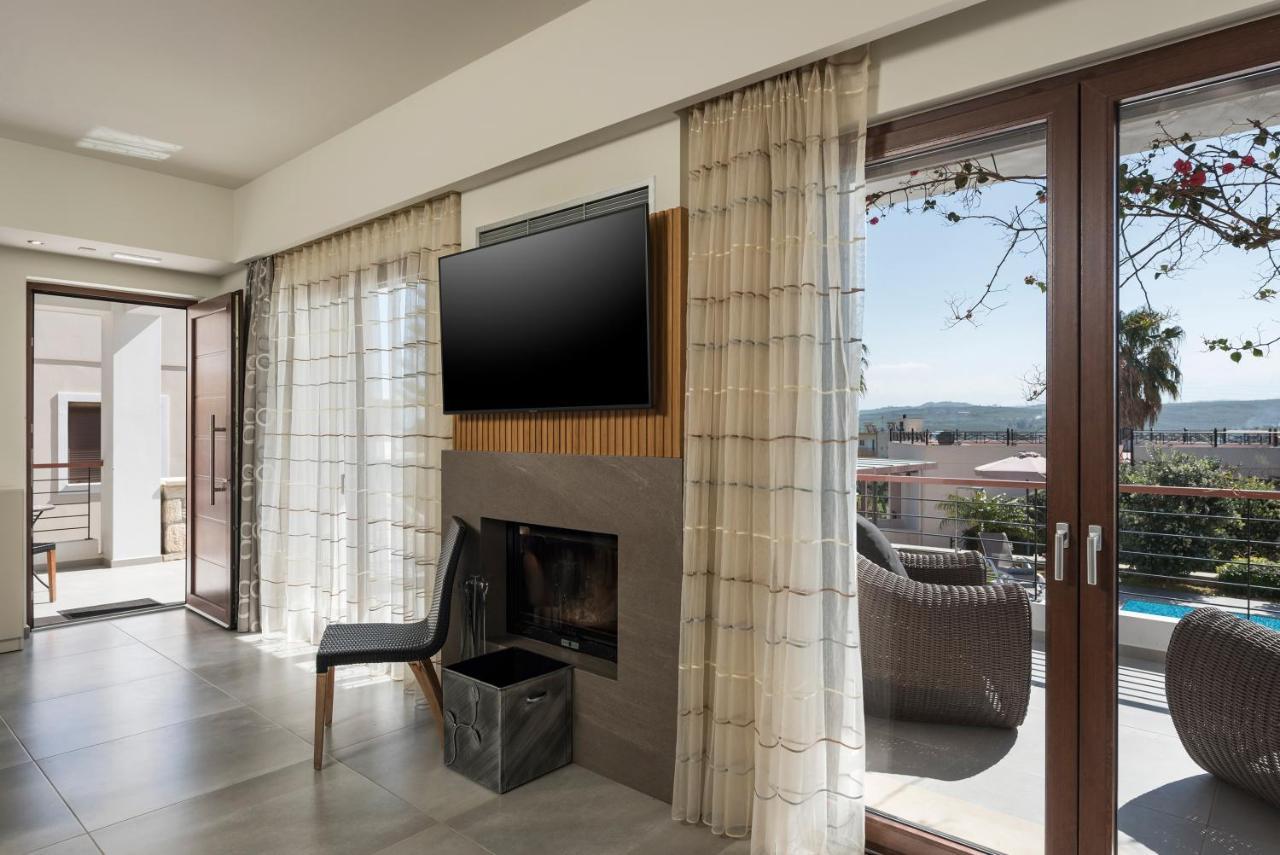 Villa Nina Chania คอลิมวาริออน ภายนอก รูปภาพ