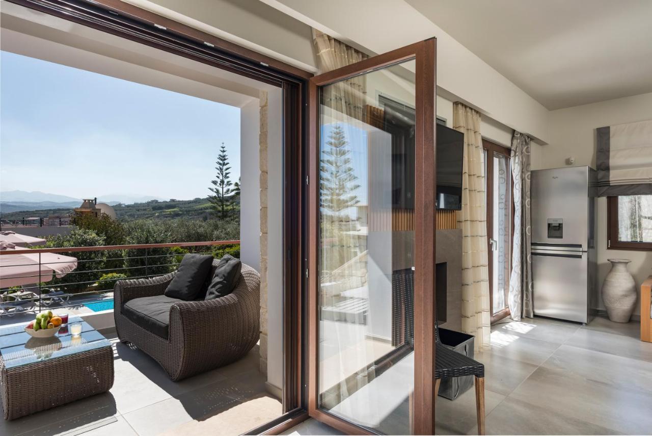 Villa Nina Chania คอลิมวาริออน ภายนอก รูปภาพ