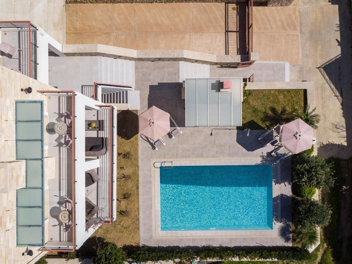 Villa Nina Chania คอลิมวาริออน ภายนอก รูปภาพ